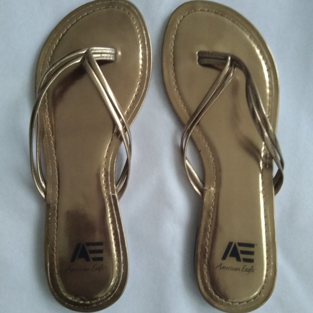 WMNS / Womens  AE American Eagle Flip Flop Slides Size 9  Color: Satin Bronze